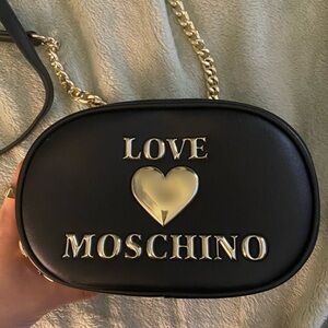 Love Moschino Chain Body Bag